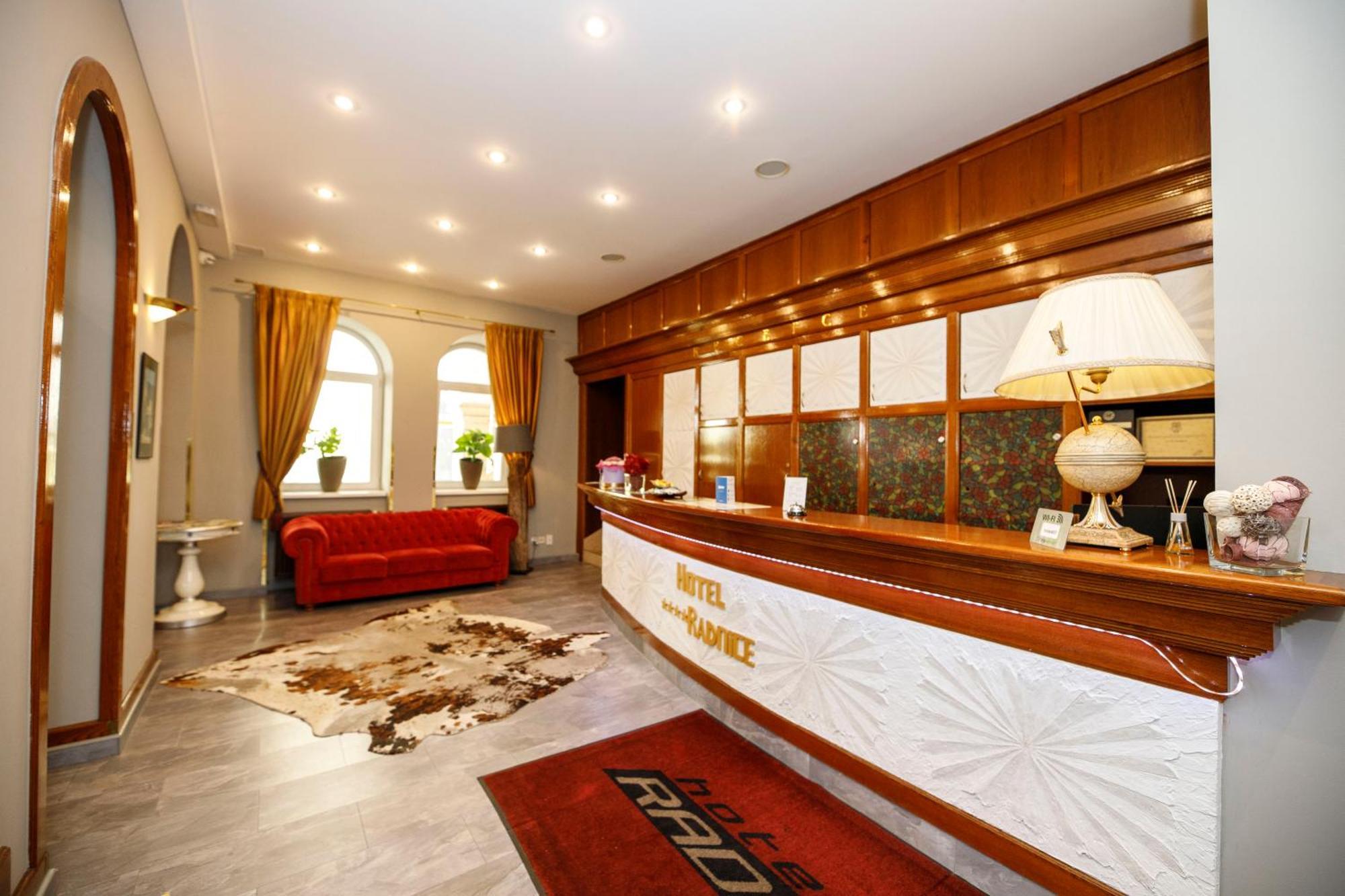 Hotel Radnice Liberec Bagian luar foto