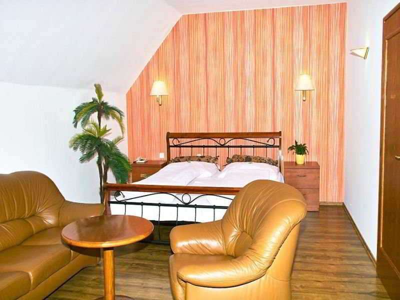 Hotel Radnice Liberec Bagian luar foto