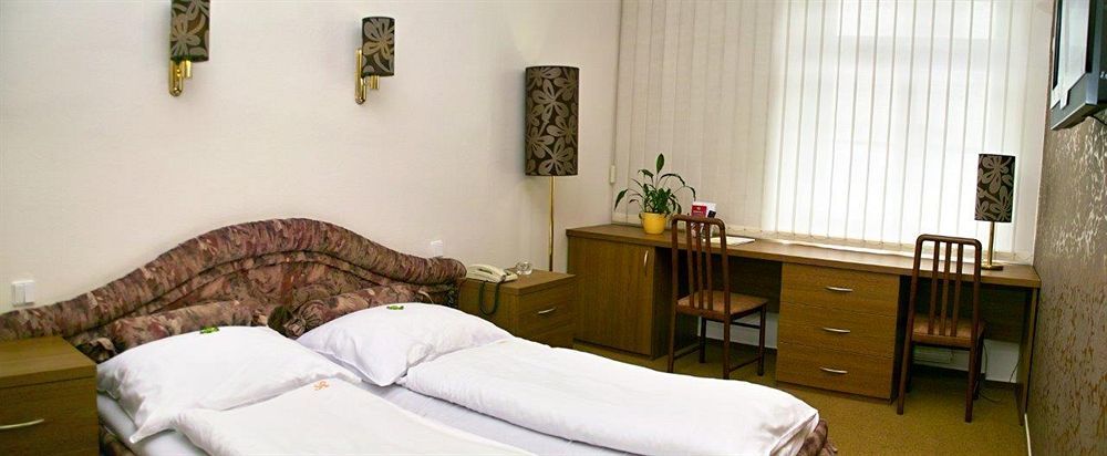 Hotel Radnice Liberec Bagian luar foto