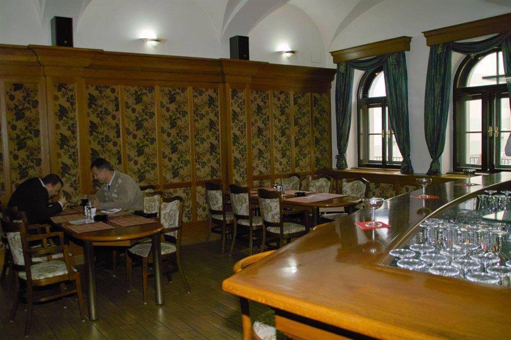 Hotel Radnice Liberec Bagian luar foto